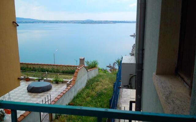 Bonne Chance Apartment