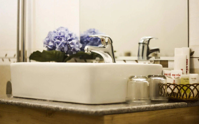 OYO 557 Phi Yen Hotel