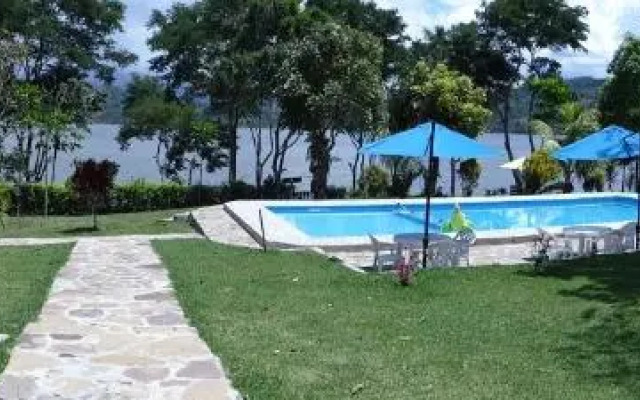 Las Jawas Lodge