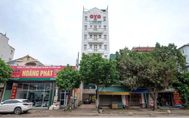 OYO 472 Lenka Hotel