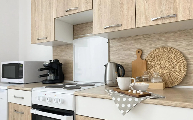 Апартаменты на проспекте Академика Сахарова 51