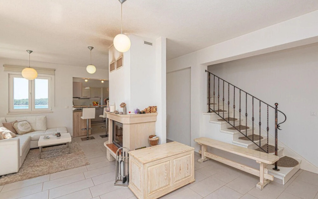 Stunning Home in Rogoznica With Wifi and 2 Bedrooms