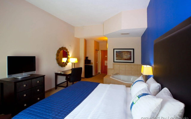 Holiday Inn Manassas - Battlefield by IHG