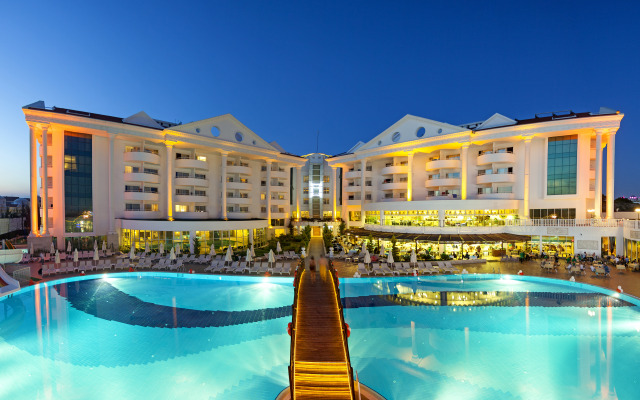 Roma Beach Resort & Spa