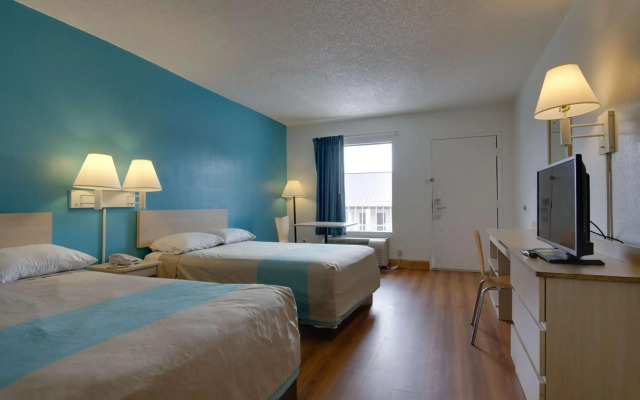 Motel 6 Atlanta GA