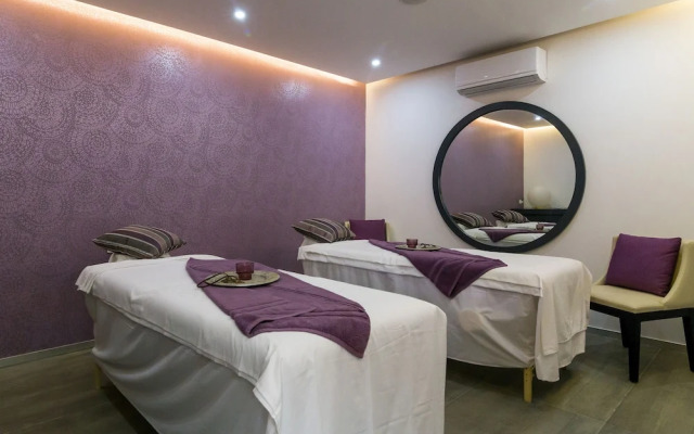 The City Condos by Playa Paradise