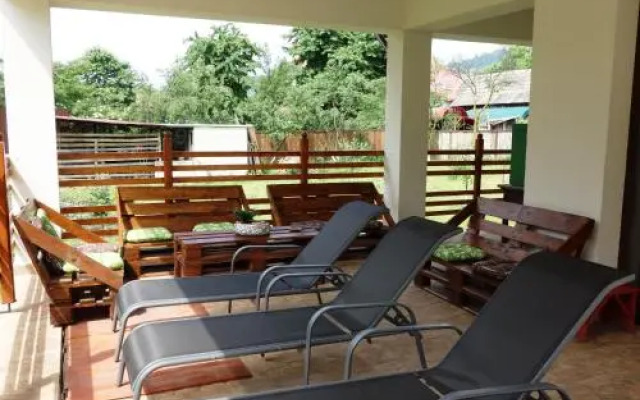 Pensiunea Tania-Nora