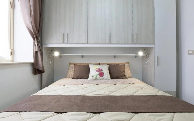 Holiday House Francesca - Rossana Apartment