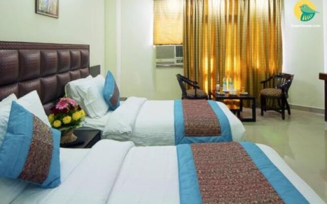 1 BR Guest house in Karol Bagh, New Delhi (B4DF), by GuestHouser