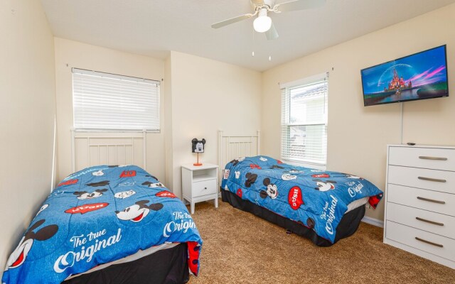 207lw 4 Bedroom Villa by Redawning