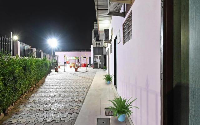 Flagship 87546 Manuhar Guest House