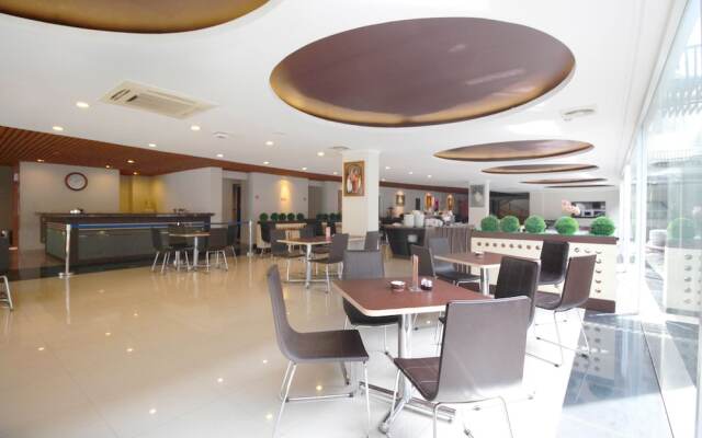 Airy Asia Afrika Pangarang 24 Bandung