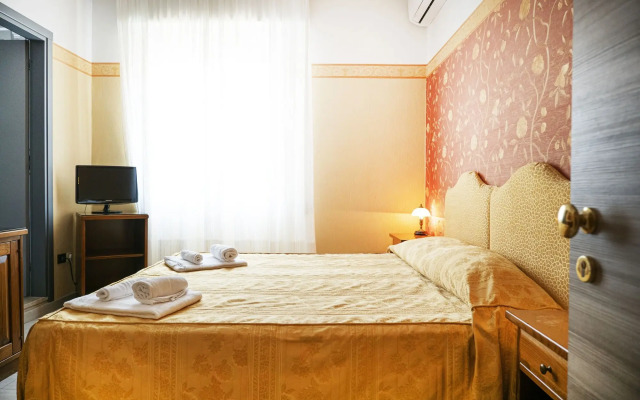 Hotel Riviera
