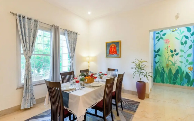 Alaya Stays 3 BHK with Pvt Pool-Daffodil