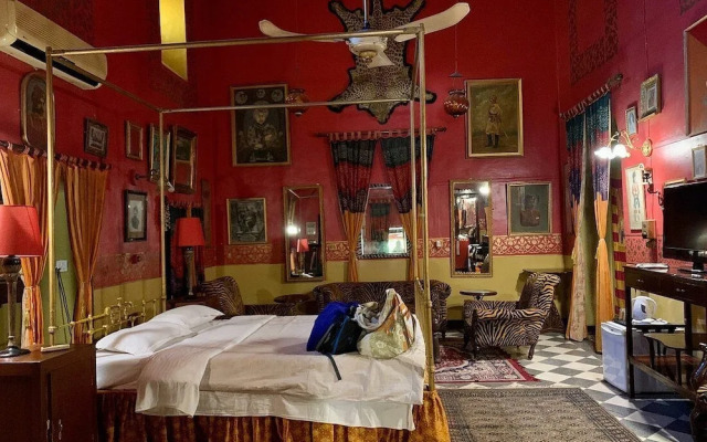 Hotel Bhairon Vilas