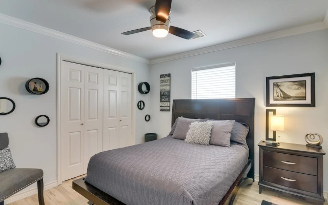 Furnished Patio & Deck: Galveston Escape!