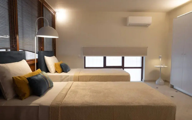 Ma Maison Downtown Villa N 8 Indoor Heated Pool