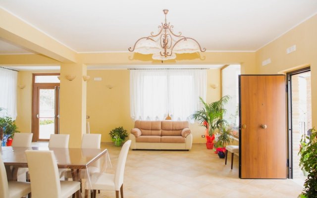 Apartment With One Bedroom In Castelforte With Balcony And Wifi 10 Km From The Beach
