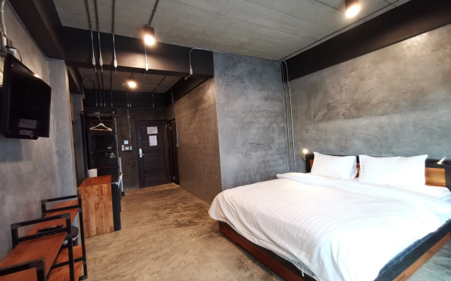 Norn Nee Nor Hostel&Cafe