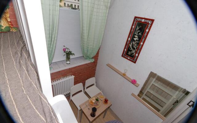 Меблированные комнаты на Среднем проспект 55литО