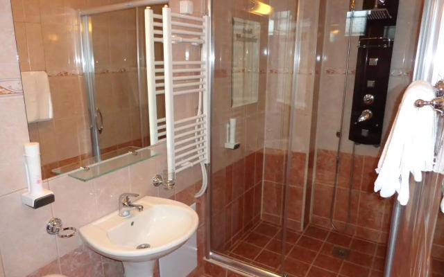 Hotel Manastir
