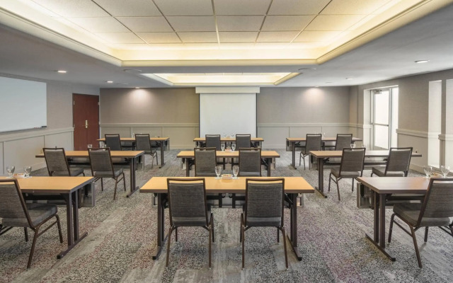 Courtyard by Marriott Portland North