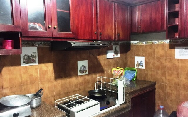 Hotel O Guest House Bu Iin Syariah