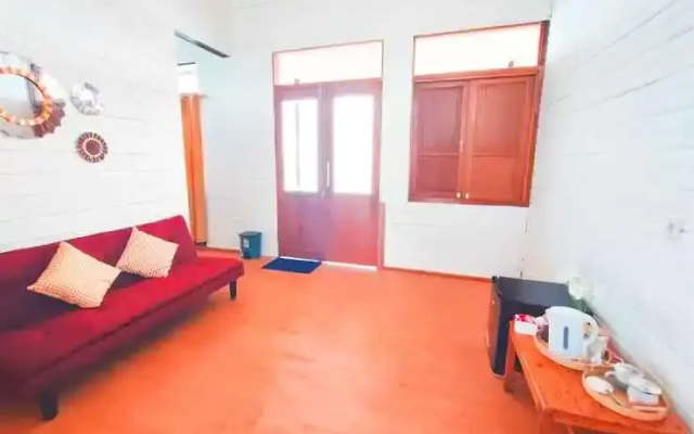 Derawan Fisheries Cottage