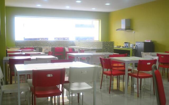 One Station Hotel