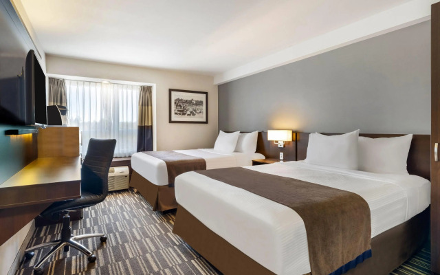 Microtel Inn & Suites by Wyndham Mont Tremblant