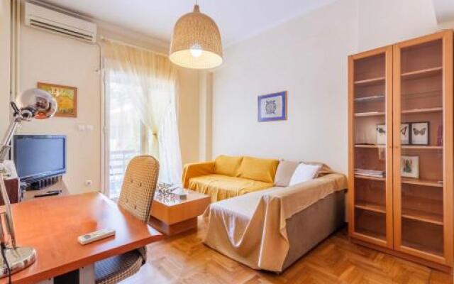 Athens Strawberry Studio - Cosy City Nest