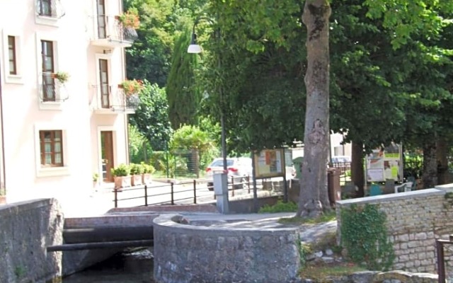 Albergo La Casa Nel Bosco