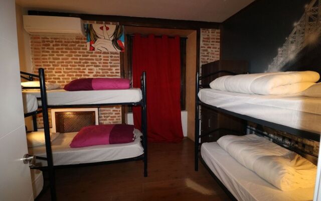 I Love Madrid Hostel