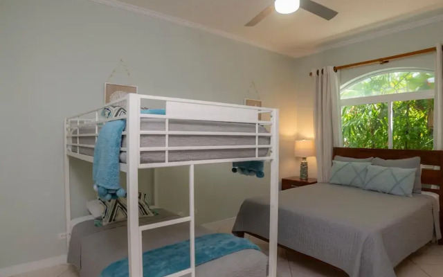 Colina 7C - 3 bdr 2 Bath
