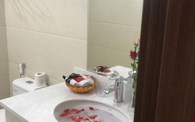 Romance Hotel
