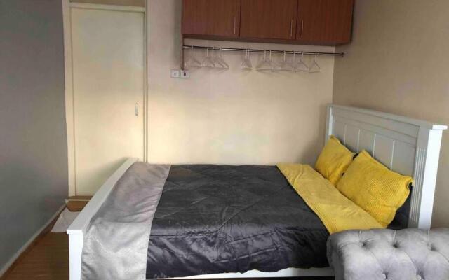 Serenity Studio, Lovely spacious 1-bedroom with ample parking