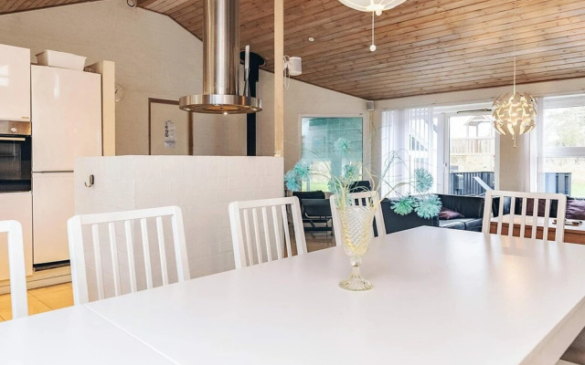 10 Person Holiday Home in Hjorring