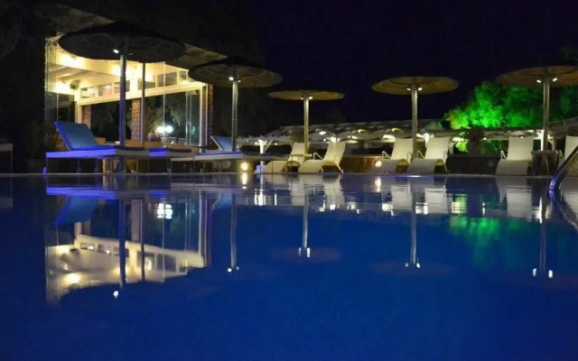 Thousand Stars Suites & Rooms