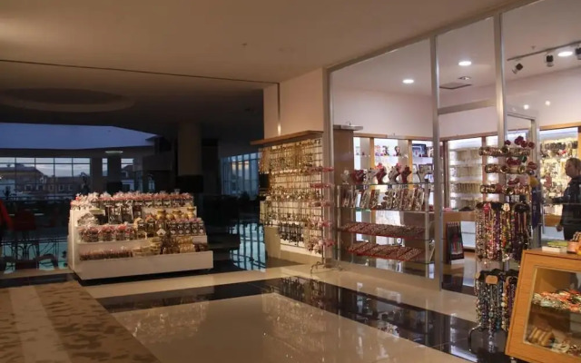 Akropol Termal Şehi̇r