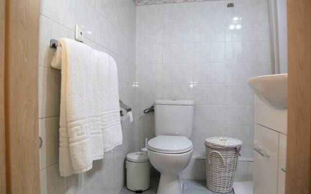 Stylish Modern Apartment