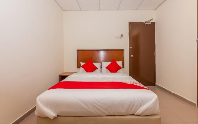 Hotel Bamboo By OYO Rooms
