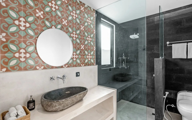 Besso Villa by Betterplace