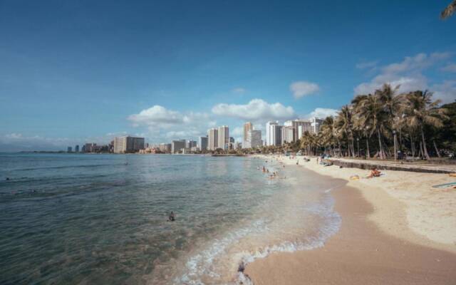 Waikiki Townhouse #1604