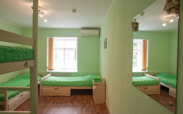 VAMkNAM Zahar'evskaja 17