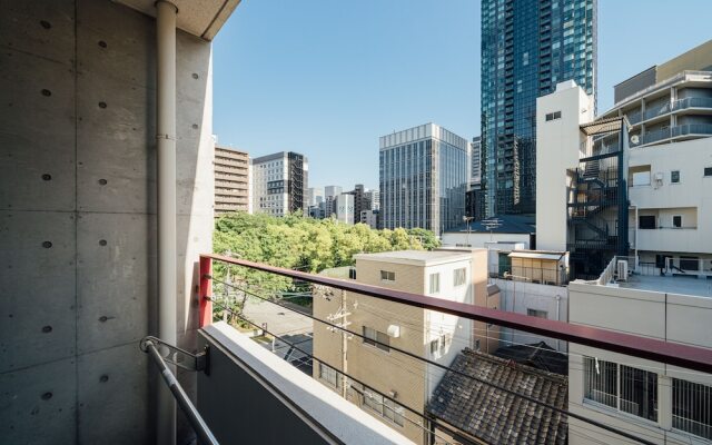 Celeb Court Umeda AFP Apartment