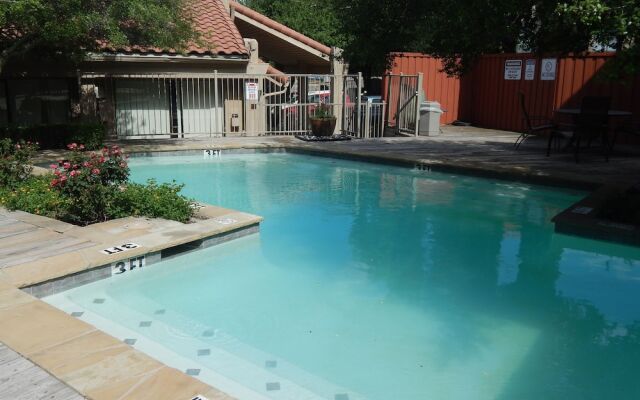 Fabulous Pristine Park Side Townhome