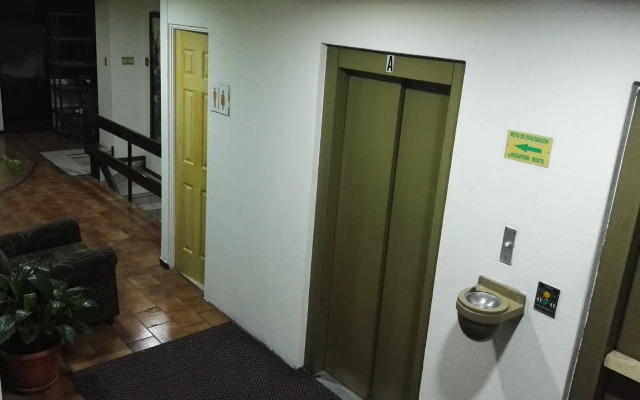 Hostel Bekuo