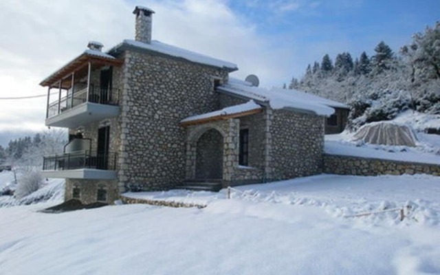 Kaloneri Rooms