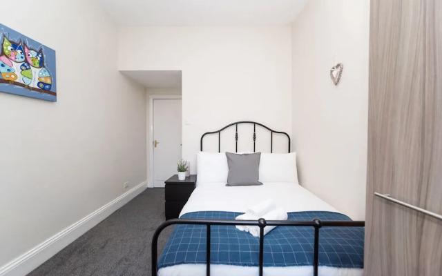 Beautiful Tamworth 2 Bedroom Apartment Newcastle