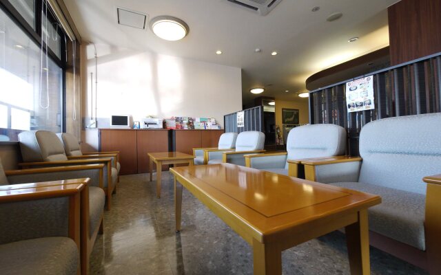 Hotel Route Inn Takasakieki Nishiguchi